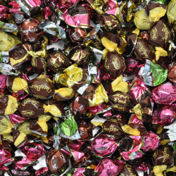 6 kantet &aelig;ske L m/sm&aring;kuglemix 765g