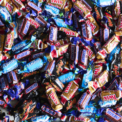 Kasse m. rude m/miniaturemix 1200g