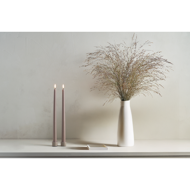 2 stk. Uyuni LED kronelys, lysestager - sandstone, batterier &amp; fjernbetjening